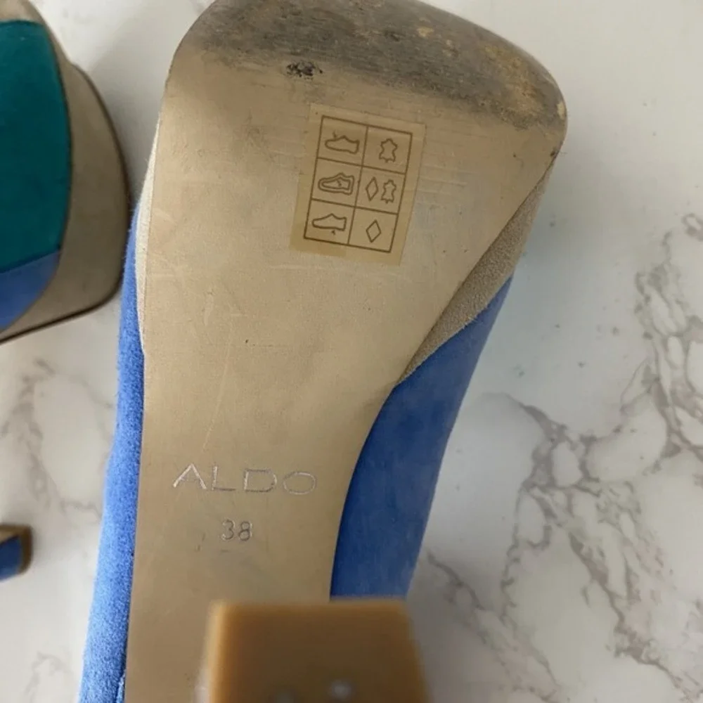 ALDO Platform Pumps Sz 38 (7.5) Blue Suede High Heel Party Special Occasion Date